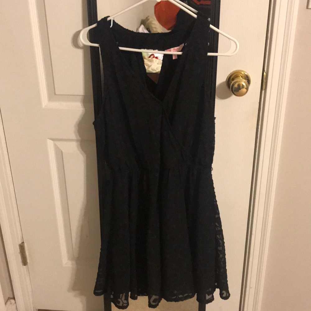 Black V-neck dress, never worn